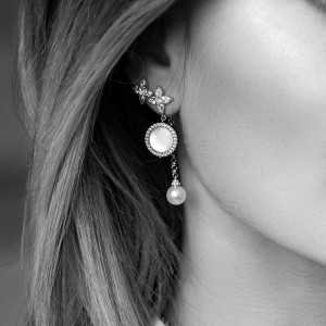 Sliver Eternelle Stud Earrings